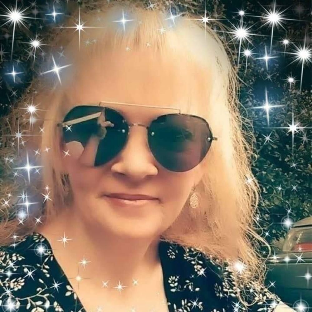 Meet your Posher, Katina